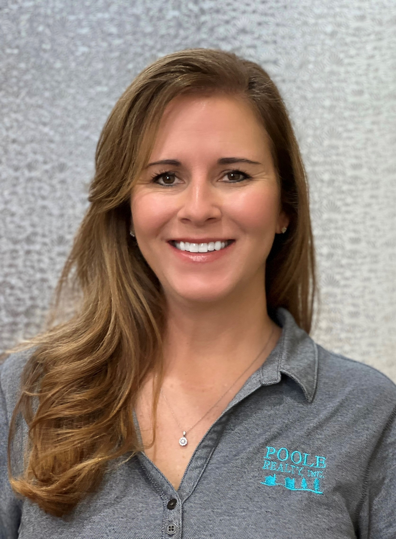 Amanda Senea, Realtor® Poole Realty Real Estate Agents and Brokers