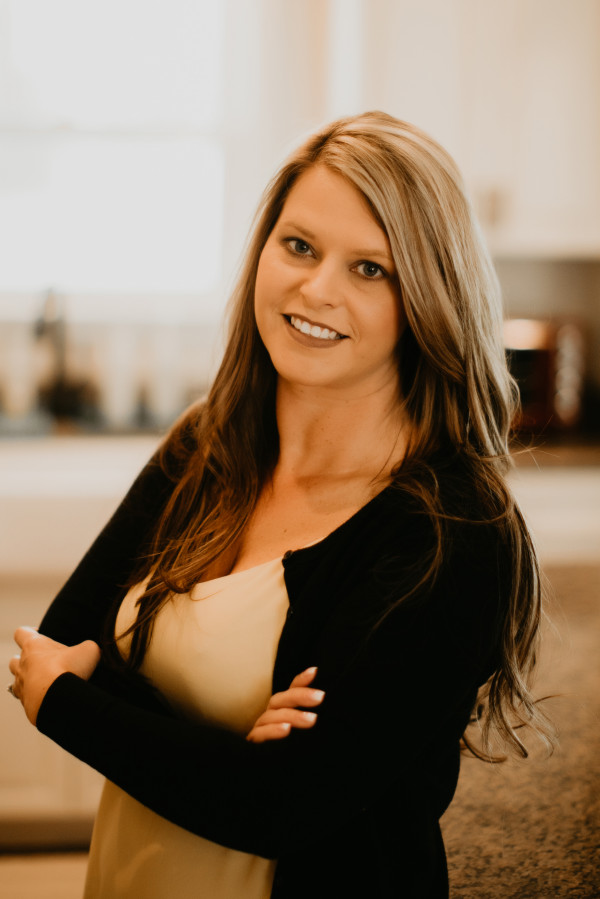 Jenna Ruff, Realtor® Poole Realty Real Estate Agents and Brokers